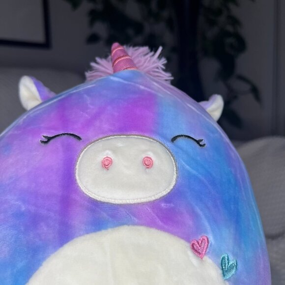 Valentine Unicorn with Hearts NWOT Squishmallow 8” - Picture 3 of 3